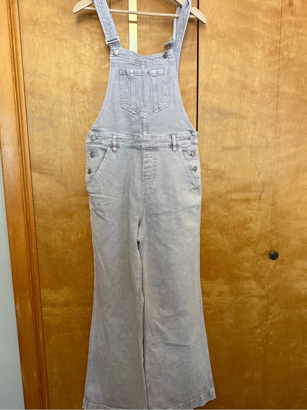 Cleo & Wolf Light Gray Taupe Denim Overalls Wide-Leg Jeans size medium